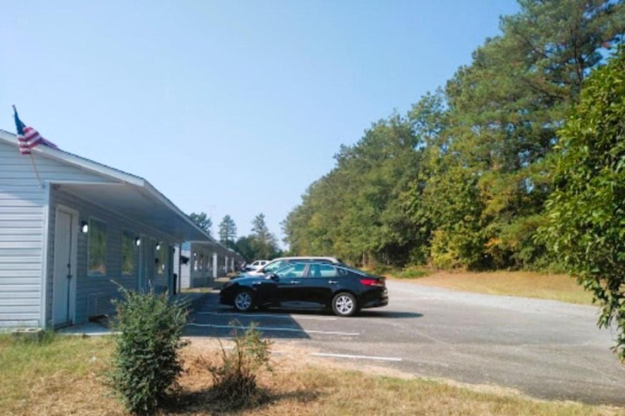 Oyo Hotel Mcintyre Ga, Us 441 Eksteriør billede