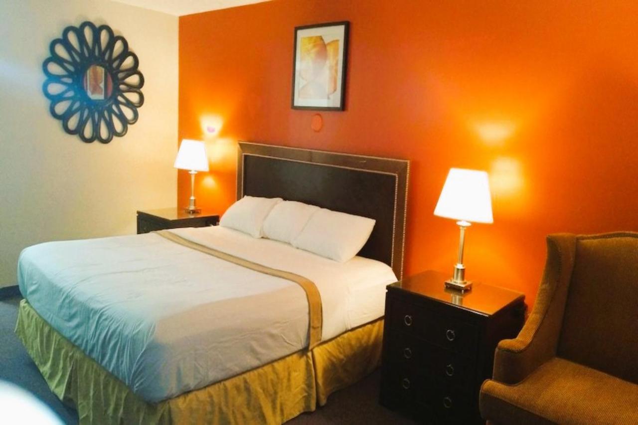 Oyo Hotel Mcintyre Ga, Us 441 Eksteriør billede